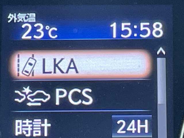 レクサス ＲＸ 200t 岐阜県 2017(平29)年 5.3万km ソニッククォーツ 純正SDナビ/フルセグ/BT/DVD/BD/USB/バックカメラ/ビルトインETC2.0/社外ドライブレコーダー/トヨタセーフティセンス/・レーダークルーズコントロール/・プリクラッシュセーフティ/・レーンキープアシスト/・オートマチックハイビーム/三眼LEDヘッドライト/フォグランプ/シーケンシャルウインカー/100V充電/MTモード付AT/パワーバックドア/トノカバー/ハーフレザーシート/本革ステアリング/アイドリングストップ/純正20インチAW/純正フロアマット/サイドバイザー/ターボ車