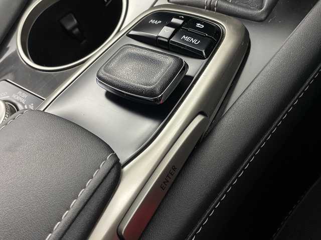 レクサス ＲＸ 200t 岐阜県 2017(平29)年 5.3万km ソニッククォーツ 純正SDナビ/フルセグ/BT/DVD/BD/USB/バックカメラ/ビルトインETC2.0/社外ドライブレコーダー/トヨタセーフティセンス/・レーダークルーズコントロール/・プリクラッシュセーフティ/・レーンキープアシスト/・オートマチックハイビーム/三眼LEDヘッドライト/フォグランプ/シーケンシャルウインカー/100V充電/MTモード付AT/パワーバックドア/トノカバー/ハーフレザーシート/本革ステアリング/アイドリングストップ/純正20インチAW/純正フロアマット/サイドバイザー/ターボ車