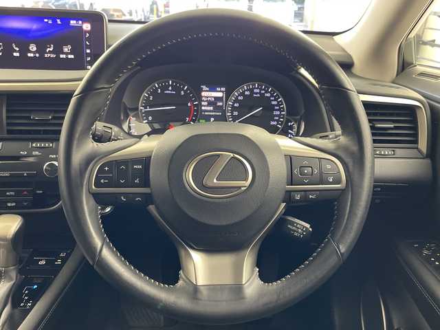 レクサス ＲＸ 200t 岐阜県 2017(平29)年 5.3万km ソニッククォーツ 純正SDナビ/フルセグ/BT/DVD/BD/USB/バックカメラ/ビルトインETC2.0/社外ドライブレコーダー/トヨタセーフティセンス/・レーダークルーズコントロール/・プリクラッシュセーフティ/・レーンキープアシスト/・オートマチックハイビーム/三眼LEDヘッドライト/フォグランプ/シーケンシャルウインカー/100V充電/MTモード付AT/パワーバックドア/トノカバー/ハーフレザーシート/本革ステアリング/アイドリングストップ/純正20インチAW/純正フロアマット/サイドバイザー/ターボ車