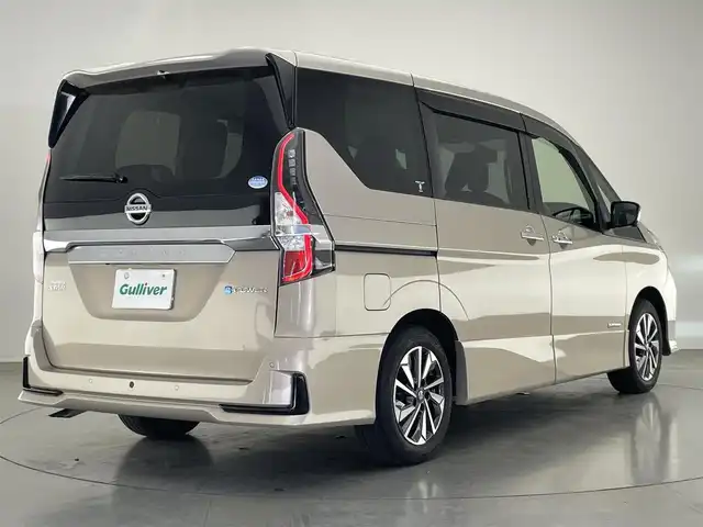 日産 セレナ e－パワー ハイウェイスター V 愛知県 2021(令3)年 4.1万km カシミヤグレージュ 純正１０型ナビ　全方位カメラ　禁煙　プロパイロット　デジタルインナーミラー　ＢＳＭ　ハンズフリー両側パワスラ　ＥＴＣ　衝突軽減　追従クルコン　ハンドル支援　ＬＥＤオートライト　コーナーセンサー　ドライブレコーダー　エマージェンシーブレーキ　純正OP16インチアルミ　電動パーキングブレーキ　オートホールド　ナビ連動純正ドラレコ