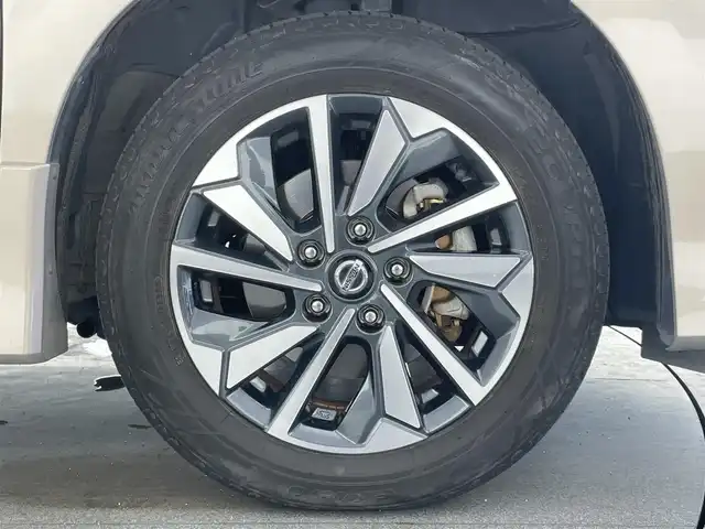 日産 セレナ e－パワー ハイウェイスター V 愛知県 2021(令3)年 4.1万km カシミヤグレージュ 純正１０型ナビ　全方位カメラ　禁煙　プロパイロット　デジタルインナーミラー　ＢＳＭ　ハンズフリー両側パワスラ　ＥＴＣ　衝突軽減　追従クルコン　ハンドル支援　ＬＥＤオートライト　コーナーセンサー　ドライブレコーダー　エマージェンシーブレーキ　純正OP16インチアルミ　電動パーキングブレーキ　オートホールド　ナビ連動純正ドラレコ