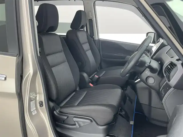 日産 セレナ e－パワー ハイウェイスター V 愛知県 2021(令3)年 4.1万km カシミヤグレージュ 純正１０型ナビ　全方位カメラ　禁煙　プロパイロット　デジタルインナーミラー　ＢＳＭ　ハンズフリー両側パワスラ　ＥＴＣ　衝突軽減　追従クルコン　ハンドル支援　ＬＥＤオートライト　コーナーセンサー　ドライブレコーダー　エマージェンシーブレーキ　純正OP16インチアルミ　電動パーキングブレーキ　オートホールド　ナビ連動純正ドラレコ