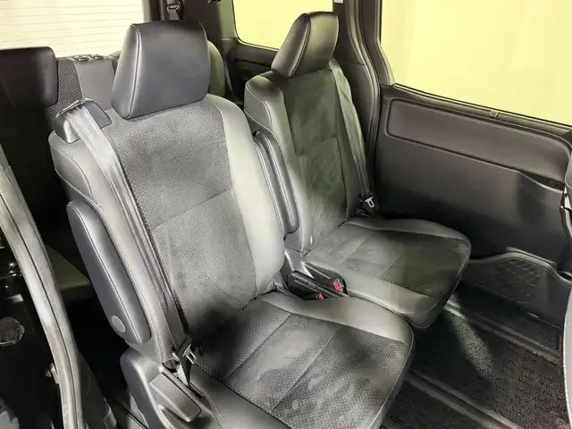 トヨタ ヴォクシー ZS 煌Ⅲ 大阪府 2020(令2)年 1.5万km ブラック 純正10incナビTV バックカメラ フリップダウンモニター ハーフレザー クルーズコントロール 衝突軽減ブレーキ レーンアシスト オートハイビーム 両側パワースライドドア クリアランスソナー ドライブレコーダー ETC