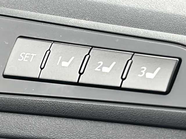 トヨタ アルファード S Cパッケージ 宮城県 2019(令1)年 5.9万km ホワイトパールクリスタルシャイン 純正10型ナビ/・BT接続/フルセグTV/CD/DVD/ミュージックサーバー/純正12型フリップダウンモニター/ブラインドスポットモニター/デジタルインナーミラー/純正18インチAW/両側パワースライドドア/パワーバックドア/パワーシート/シートメモリー/シートヒーター/エアシート/トヨタセーフティセンス/・オートマチックハイビーム/・レーダークルーズコントロール/・プリクラッシュセーフティ/・レーントレーシングアシスト/革巻きステアリング/ステアリングヒーター/LEDヘッドライト/フォグランプ/バックカメラ/ETC/禁煙車