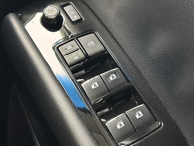 トヨタ アルファード S Cパッケージ 宮城県 2019(令1)年 5.9万km ホワイトパールクリスタルシャイン 純正10型ナビ/・BT接続/フルセグTV/CD/DVD/ミュージックサーバー/純正12型フリップダウンモニター/ブラインドスポットモニター/デジタルインナーミラー/純正18インチAW/両側パワースライドドア/パワーバックドア/パワーシート/シートメモリー/シートヒーター/エアシート/トヨタセーフティセンス/・オートマチックハイビーム/・レーダークルーズコントロール/・プリクラッシュセーフティ/・レーントレーシングアシスト/革巻きステアリング/ステアリングヒーター/LEDヘッドライト/フォグランプ/バックカメラ/ETC/禁煙車