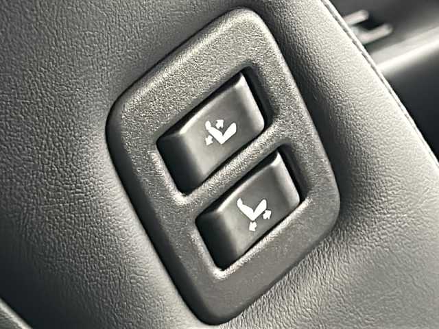 トヨタ アルファード S Cパッケージ 宮城県 2019(令1)年 5.9万km ホワイトパールクリスタルシャイン 純正10型ナビ/・BT接続/フルセグTV/CD/DVD/ミュージックサーバー/純正12型フリップダウンモニター/ブラインドスポットモニター/デジタルインナーミラー/純正18インチAW/両側パワースライドドア/パワーバックドア/パワーシート/シートメモリー/シートヒーター/エアシート/トヨタセーフティセンス/・オートマチックハイビーム/・レーダークルーズコントロール/・プリクラッシュセーフティ/・レーントレーシングアシスト/革巻きステアリング/ステアリングヒーター/LEDヘッドライト/フォグランプ/バックカメラ/ETC/禁煙車