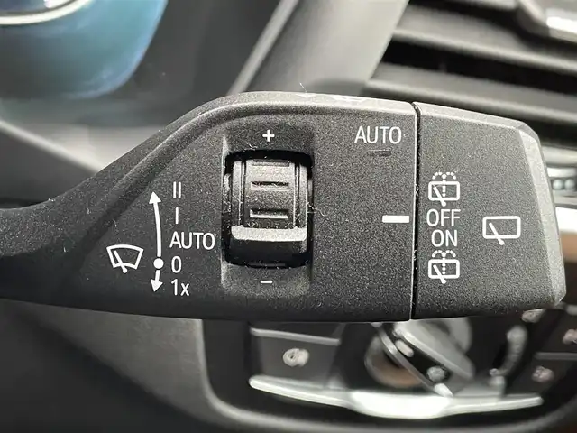 ＢＭＷ Ｘ３ xDrive20d Mスポーツ 静岡県 2019(令1)年 3.8万km サファイアブラックP ヘッドアップディスプレイ/メモリー付きパワーシート/茶革/シートヒーター/ワイヤレス充電/iDrive/(Bluetooth/CD/DVD/USB/AM/FM)/コンフォートアクセス/ACC/インテリジェントセーフティー/ブラインドスポットモニター/電動リアゲート/360°カメラ/LEDライト/純正19インチアルミホイール/ミラー型ETC/ドライブレコーダー/保証書/取扱説明書