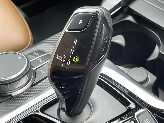 ＢＭＷ Ｘ３ xDrive20d Mスポーツ 静岡県 2019(令1)年 3.8万km サファイアブラックP ヘッドアップディスプレイ/メモリー付きパワーシート/茶革/シートヒーター/ワイヤレス充電/iDrive/(Bluetooth/CD/DVD/USB/AM/FM)/コンフォートアクセス/ACC/インテリジェントセーフティー/ブラインドスポットモニター/電動リアゲート/360°カメラ/LEDライト/純正19インチアルミホイール/ミラー型ETC/ドライブレコーダー/保証書/取扱説明書