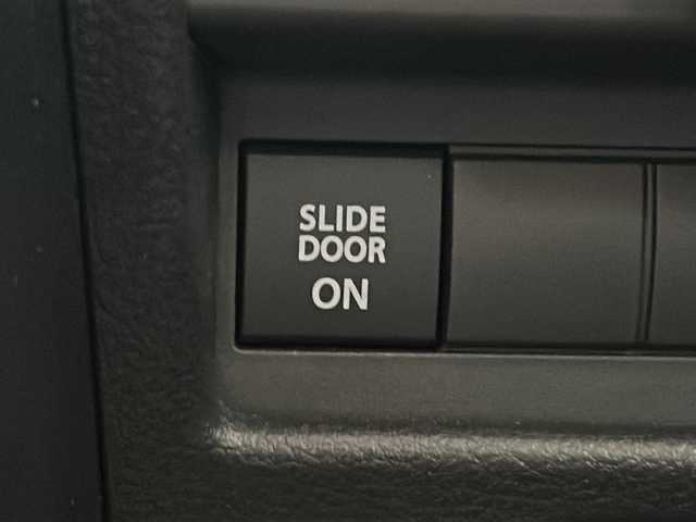 スズキ ワゴンＲ スマイル HYBRID X 三重県 2022(令4)年 3.8万km ピュアホワイトP シートヒーター /コーナーセンサー /スペアキー /両側パワースライドドア /USB給電ポート /レーダークルーズコントロール /レーンキープアシスト /ステアリングスイッチ/純正フロアマット /LEDヘッドライト /オートハイビーム /オートライト/禁煙車