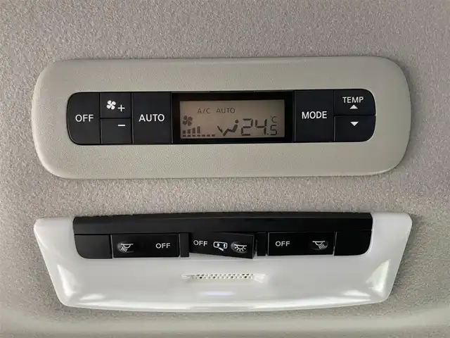 日産 セレナ e－パワー ハイウェイスター V 富山県 2020(令2)年 5.8万km ブリリアントホワイトパール 純正7型ナビ【MJ320D-W】/(AM/FM/CD/DVD/AUX/SD/BT)/フルセグTV/アラウンドビューモニター/両側パワースライドドア（ハンズフリー付き）/衝突被害軽減ブレーキ/クルーズコントロール/オートLEDヘッドライト/コーナーセンサー前後/ブラインドスポットモニター/ドライブレコーダー/ETC/スマートキー×２/プッシュスタート/ドアバイザー/純正15インチAW/取扱説明書