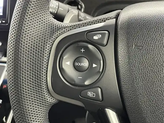 ホンダ ステップワゴン モデューロX ホンダセンシング 埼玉県 2019(平31)年 5.2万km プレミアムスパークルブラックパール 純正９インチナビ　バックカメラ　ＥＴＣ　ホンダセンシング　アダプティブクルーズコントロール　パドルシフト　両側パワースライドドア　純正アルミホイール　スマートキー　ＬＥＤヘッドライト　地デジフルセグ