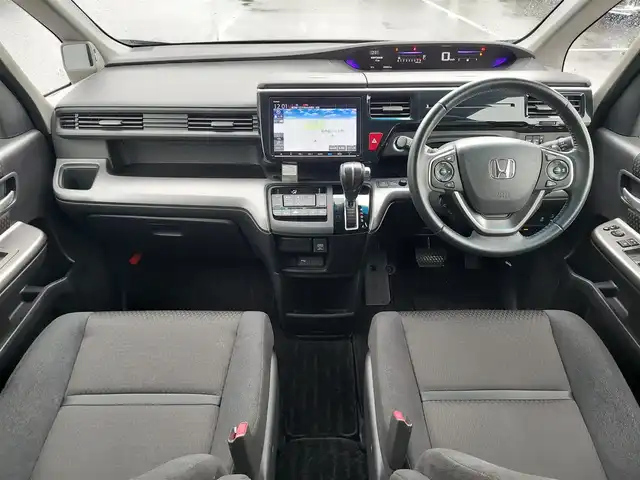 ホンダ ステップワゴン スパーダ ホンダセンシング 東京都 2020(令2)年 3.3万km プレミアムスパークルブラックパール 純正9インチナビ/フルセグ/バックカメラ/ビルトインETC/ドライブレコーダー/両側パワースライドドア/パドルシフト/アイドリングストップ/ホンダセンシング/衝突軽減ブレーキ/レーンキープアシスト/レーダークルーズコントロール/スマートキー/LEDヘッドライト