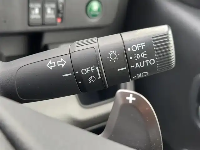 ホンダ ステップワゴン スパーダ ホンダセンシング 東京都 2020(令2)年 3.3万km プレミアムスパークルブラックパール 純正9インチナビ/フルセグ/バックカメラ/ビルトインETC/ドライブレコーダー/両側パワースライドドア/パドルシフト/アイドリングストップ/ホンダセンシング/衝突軽減ブレーキ/レーンキープアシスト/レーダークルーズコントロール/スマートキー/LEDヘッドライト