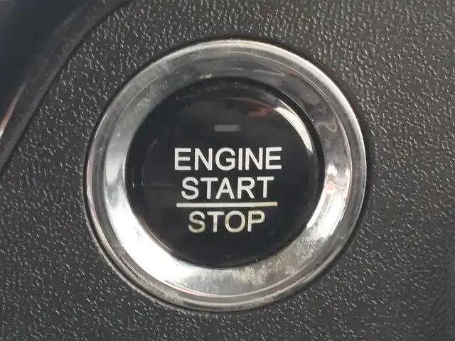 ホンダ ステップワゴン スパーダ ホンダセンシング 東京都 2020(令2)年 3.3万km プレミアムスパークルブラックパール 純正9インチナビ/フルセグ/バックカメラ/ビルトインETC/ドライブレコーダー/両側パワースライドドア/パドルシフト/アイドリングストップ/ホンダセンシング/衝突軽減ブレーキ/レーンキープアシスト/レーダークルーズコントロール/スマートキー/LEDヘッドライト