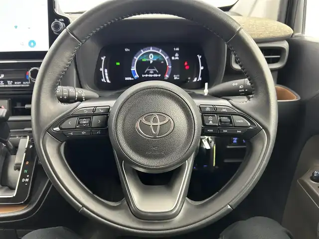 トヨタ シエンタ Z 千葉県 2022(令4)年 2.5万km グレイッシュブルー 禁煙車/トヨタセーフティセンス/・プリクラッシュセーフティ/・レーンディパーチャーアラート/・レーダークルーズコントロール/・オートマチックハイビーム/・プロアクティブドライビングアシスト/・緊急時操舵支援/両側パワースライドドア/純正10.5インチディスプレイオーディオ/Bluetooth/フルセグTV/アラウンドビューモニター/レーダークルーズコントロール/LEDオートライト/純正フロアマット/オートエアコン/USBポート/プッシュスタート/スマートキー/ドアバイザー