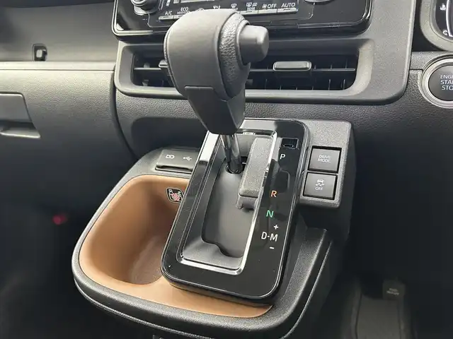 トヨタ シエンタ Z 千葉県 2022(令4)年 2.5万km グレイッシュブルー 禁煙車/トヨタセーフティセンス/・プリクラッシュセーフティ/・レーンディパーチャーアラート/・レーダークルーズコントロール/・オートマチックハイビーム/・プロアクティブドライビングアシスト/・緊急時操舵支援/両側パワースライドドア/純正10.5インチディスプレイオーディオ/Bluetooth/フルセグTV/アラウンドビューモニター/レーダークルーズコントロール/LEDオートライト/純正フロアマット/オートエアコン/USBポート/プッシュスタート/スマートキー/ドアバイザー