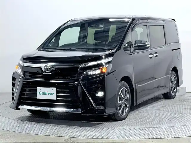 トヨタ ヴォクシー ZS 煌Ⅲ 大阪府 2020(令2)年 3万km ブラック KENWOOD9incナビTV バックカメラ ALPINE後席モニター ハーフレザー クルーズコントロール 衝突軽減ブレーキ レーンアシスト オートハイビーム スマートキー プッシュスタート 前後ドライブレコーダー ETC
