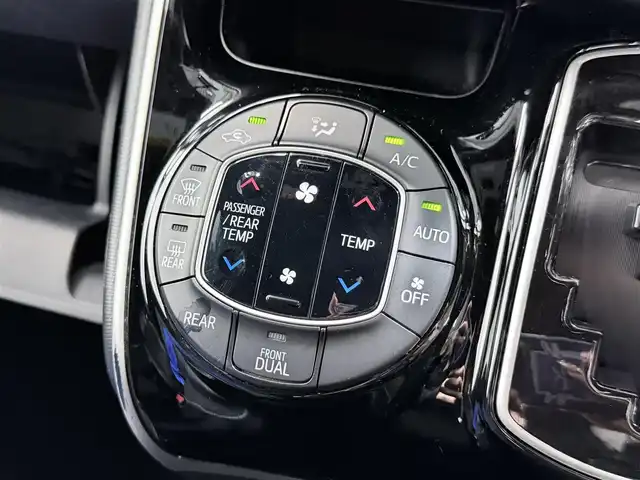 トヨタ ヴォクシー ZS 煌Ⅲ 大阪府 2020(令2)年 3万km ブラック KENWOOD9incナビTV バックカメラ ALPINE後席モニター ハーフレザー クルーズコントロール 衝突軽減ブレーキ レーンアシスト オートハイビーム スマートキー プッシュスタート 前後ドライブレコーダー ETC