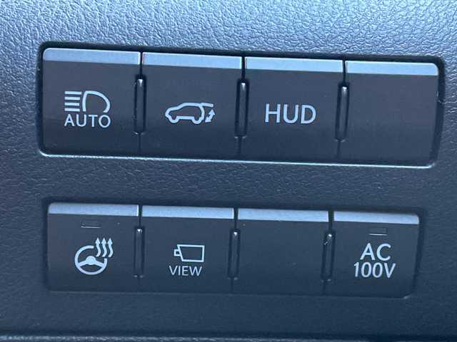 レクサス ＲＸ 450hL 千葉県 2022(令4)年 2.9万km グラファイトブラックガラスフレーク 純正メーカーOP12.3インチナビ/(フルセグTV/BT/CD/DVD/FM/AM)/全周囲カメラ/ヘッドアップディスプレイ/ブラインドスポットモニター/衝突被害軽減システム/車線逸脱警報/追従式クルーズコントロール/レザーシート/横滑り防止装置/ビルトインETC2.0/アイドリングストップ/LEDヘッドライト/フォグランプ/オートライト/ウィンカーミラー/電動格納ミラー/純正20インチAW/シートヒーター/エアシート/シートリフター/ステアリングヒーター/パドルシフト/プッシュスタート/スマートキー/フロアマット/スペアキー/取扱説明書/保証書