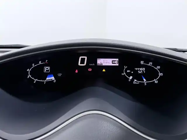 日産 セレナ HWS S HV Vセレ +SeftyⅡ 大阪府 2015(平27)年 4.5万km ブリリアントホワイトパール 純正ナビTV 360カメラ 両側パワースライドドア クルーズコントロール 衝突軽減ブレーキ レーンアシスト スマートキー プッシュスタート リアオートエアコン クリアランスソナー ETC