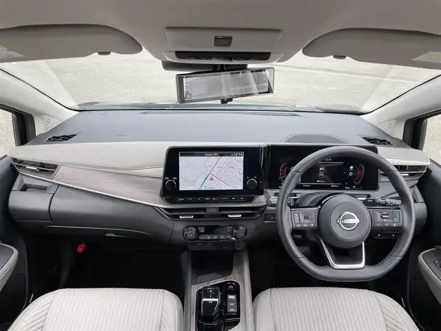 日産 オーラ G FOUR レザーエディション 道央・札幌 2024(令6)年 0.2万km パープル ４WD/寒冷地仕様/BOSEサウンドシステム/純正メーカーナビ/AM/FM/USB/BT/プロパイロット/エマージェンシーブレーキ/横滑り防止装置/レーダークルーズコントロール/レーンキープアシスト/クリアランスソナー/アラウンドビューモニター/ビルトインETC2.0/デジタルインナーミラー/EVMODE/D-MODE/D席パワーシート/前席シートヒーター/レザーシート/革巻きステアリング/ステアリングリモコン/ハンドルヒーター/電動パーキング/オートブレーキホールド/置くだけ充電/プッシュスタート/スマートキー/LEDヘッドライト/オートライト/オートハイビーム/フォグランプ/電動格納ミラー/ウィンカーミラー/純正フロアマット