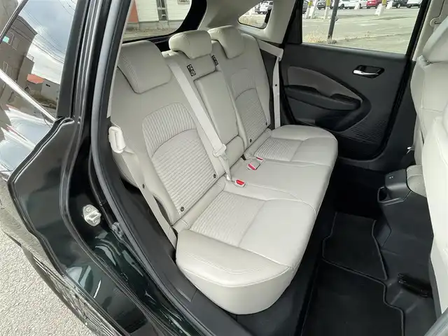 日産 オーラ G FOUR レザーエディション 道央・札幌 2024(令6)年 0.2万km パープル ４WD/寒冷地仕様/BOSEサウンドシステム/純正メーカーナビ/AM/FM/USB/BT/プロパイロット/エマージェンシーブレーキ/横滑り防止装置/レーダークルーズコントロール/レーンキープアシスト/クリアランスソナー/アラウンドビューモニター/ビルトインETC2.0/デジタルインナーミラー/EVMODE/D-MODE/D席パワーシート/前席シートヒーター/レザーシート/革巻きステアリング/ステアリングリモコン/ハンドルヒーター/電動パーキング/オートブレーキホールド/置くだけ充電/プッシュスタート/スマートキー/LEDヘッドライト/オートライト/オートハイビーム/フォグランプ/電動格納ミラー/ウィンカーミラー/純正フロアマット