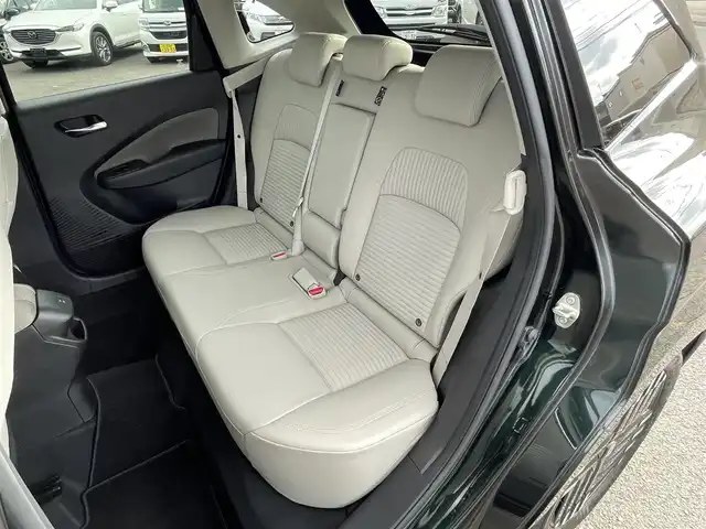 日産 オーラ G FOUR レザーエディション 道央・札幌 2024(令6)年 0.2万km パープル ４WD/寒冷地仕様/BOSEサウンドシステム/純正メーカーナビ/AM/FM/USB/BT/プロパイロット/エマージェンシーブレーキ/横滑り防止装置/レーダークルーズコントロール/レーンキープアシスト/クリアランスソナー/アラウンドビューモニター/ビルトインETC2.0/デジタルインナーミラー/EVMODE/D-MODE/D席パワーシート/前席シートヒーター/レザーシート/革巻きステアリング/ステアリングリモコン/ハンドルヒーター/電動パーキング/オートブレーキホールド/置くだけ充電/プッシュスタート/スマートキー/LEDヘッドライト/オートライト/オートハイビーム/フォグランプ/電動格納ミラー/ウィンカーミラー/純正フロアマット