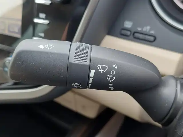 トヨタ カムリ G レザーパッケージ 東京都 2018(平30)年 2.3万km エモーショナルレッド 純正ナビ/【AM/FM/DISC/SD/USB/BT/AUX/TV】/モデリスタエアロ/バックカメラ/ETC2.0/パノラマムーンルーフ/ドライブレコーダー/レザーシート/シートヒーター/パワーシート(D/N席)/コーナーセンサー/レーダークルーズコントロール/BSM/バックソナー/LEDヘッドライト/フォグランプ/USBポート/ステアリングスイッチ/純正フロアマット/純正18インチAW/プッシュスタート/スマートキー