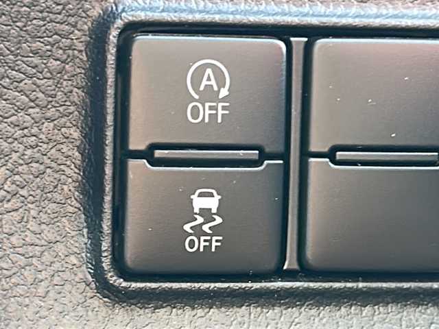 トヨタ シエンタ ファンベースG 愛媛県 2019(令1)年 1.8万km シルバーM 純正ナビ/両側パワースライドドア/フルセグTV/バックカメラ/衝突軽減システム/オートマチックハイビーム/レーンキープアシスト/アイドリングストップ/コーナーセンサー前後/横滑り防止装置/スペアキー/ウォークスルー/純正フロアマット