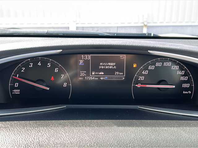 トヨタ シエンタ ファンベースG 愛媛県 2019(令1)年 1.8万km シルバーM 純正ナビ/両側パワースライドドア/フルセグTV/バックカメラ/衝突軽減システム/オートマチックハイビーム/レーンキープアシスト/アイドリングストップ/コーナーセンサー前後/横滑り防止装置/スペアキー/ウォークスルー/純正フロアマット