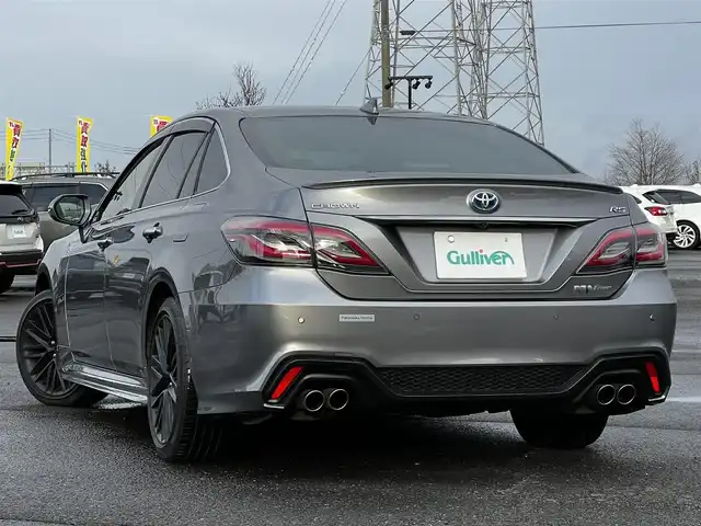 トヨタ クラウン ハイブリッド RS Four リミテッドⅡ 道央・札幌 2022(令4)年 6.2万km グレー ４WD/寒冷地仕様/純正メモリーナビ/AM/FM/BT/CD/フルセグ/トヨタセーフティセンス/衝突被害軽減ブレーキ/横滑り防止装置/レーダークルーズコントロール/レーンキープアシスト/クリアランスソナー/ブラインドスポットモニター/バックカメラ/サイドカメラ/フロントカメラ/アラウンドビューモニター/ビルトインETC/ドライブレコーダー/アイドリングストップ/ワイパーデアイサー/DRIVEMODE/SNOWMODE/EVMODE/前席パワーシート/前席シートヒーター/前席エアシート/レザーシート/革巻きステアリング/ステアリングリモコン/ハンドルヒーター/AC100V/電動パーキング/ブレーキホールド/自動防眩ミラー/MTモード付AT/プッシュスタート/スマートキー/LEDヘッドライト/オートライト/オートマチックハイビーム/フォグランプ/電動格納ミラー/ヒーテッドドアミラー/ウィンカーミラー/純正フロアマット/ドアバイザー/スペアキー/エンジンスターター