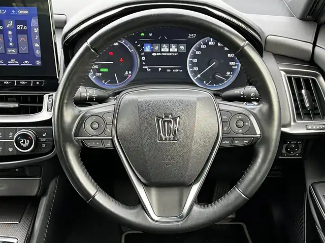 トヨタ クラウン ハイブリッド RS Four リミテッドⅡ 道央・札幌 2022(令4)年 6.2万km グレー ４WD/寒冷地仕様/純正メモリーナビ/AM/FM/BT/CD/フルセグ/トヨタセーフティセンス/衝突被害軽減ブレーキ/横滑り防止装置/レーダークルーズコントロール/レーンキープアシスト/クリアランスソナー/ブラインドスポットモニター/バックカメラ/サイドカメラ/フロントカメラ/アラウンドビューモニター/ビルトインETC/ドライブレコーダー/アイドリングストップ/ワイパーデアイサー/DRIVEMODE/SNOWMODE/EVMODE/前席パワーシート/前席シートヒーター/前席エアシート/レザーシート/革巻きステアリング/ステアリングリモコン/ハンドルヒーター/AC100V/電動パーキング/ブレーキホールド/自動防眩ミラー/MTモード付AT/プッシュスタート/スマートキー/LEDヘッドライト/オートライト/オートマチックハイビーム/フォグランプ/電動格納ミラー/ヒーテッドドアミラー/ウィンカーミラー/純正フロアマット/ドアバイザー/スペアキー/エンジンスターター