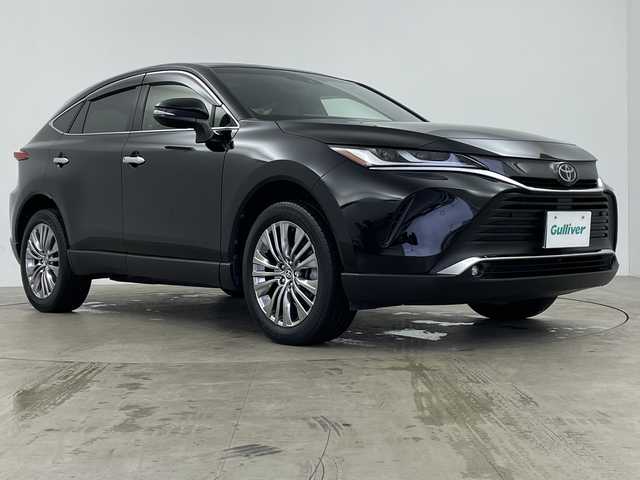 トヨタ ハリアー Z レザーパッケージ 鹿児島県 2020(令2)年 3.6万km ブラック 純正12.3型ナビ/（AM/FM/Bluetooth/フルセグ）/調光パノラマルーフ/JBLプレミアムサウンドシステム/セーフティセンス/・プリクラッシュセーフティ/・レーントレーシングアシスト/・レーダークルーズコントロール/・アダプティブハイビームシステム/・ロードサインアシスト/ブラインドスポットモニター/パーキングサポートブレーキ/デジタルインナーミラー/ヘッドアップディスプレイ/ハンズフリーパワーバックドア/レザーシート/前席パワーシート（運転席メモリー機能付）/シートヒーター／ベンチレーション/ドライブレコーダー/革巻きステアリング/ステアリングヒーター/スマートキー/電動パーキングブレーキ/ブレーキホールド/LEDヘッドランプ/フォグランプ/オートライト/電動格納ミラー/純正19インチAW/純正フロアマット/W/サイド/カーテンエアバッグ