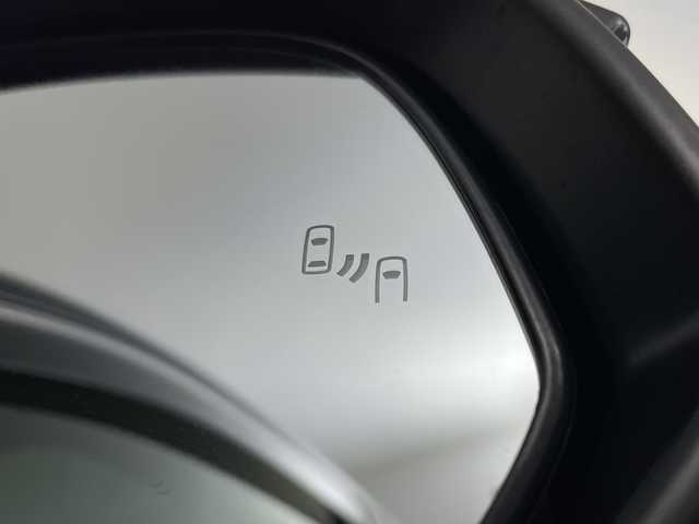 トヨタ ハリアー Z レザーパッケージ 鹿児島県 2020(令2)年 3.6万km ブラック 純正12.3型ナビ/（AM/FM/Bluetooth/フルセグ）/調光パノラマルーフ/JBLプレミアムサウンドシステム/セーフティセンス/・プリクラッシュセーフティ/・レーントレーシングアシスト/・レーダークルーズコントロール/・アダプティブハイビームシステム/・ロードサインアシスト/ブラインドスポットモニター/パーキングサポートブレーキ/デジタルインナーミラー/ヘッドアップディスプレイ/ハンズフリーパワーバックドア/レザーシート/前席パワーシート（運転席メモリー機能付）/シートヒーター／ベンチレーション/ドライブレコーダー/革巻きステアリング/ステアリングヒーター/スマートキー/電動パーキングブレーキ/ブレーキホールド/LEDヘッドランプ/フォグランプ/オートライト/電動格納ミラー/純正19インチAW/純正フロアマット/W/サイド/カーテンエアバッグ