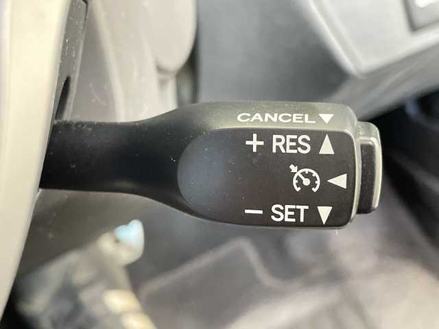 トヨタ ８６ GT 栃木県 2019(令1)年 5万km クリスタルホワイトパール 6速MT車/純正SDナビ/（CD/DVD/フルセグTV/Bluetooth/SD）/バックカメラ/ETC/前後ドライブレコーダー/オートライト/LEDヘッドライト/横滑り防止装置/フォグランプ/スマートキー/プッシュスタート/ステアリングスイッチ/革巻きステアリング/電動格納ミラー/純正17インチアルミホイール/純正フロアマット