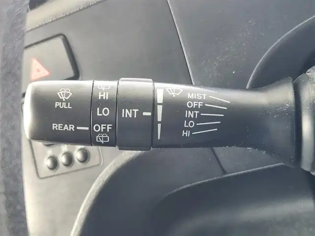 トヨタ アクア S 愛知県 2013(平25)年 5.1万km ライムホワイトパールクリスタルシャイン 純正ナビ/フルセグTV/（Bluetooth・CD・DVD）/バックカメラ/ETC/前席シートヒーター/ドライブレコーダー/LEDオートライト/コーナーポール