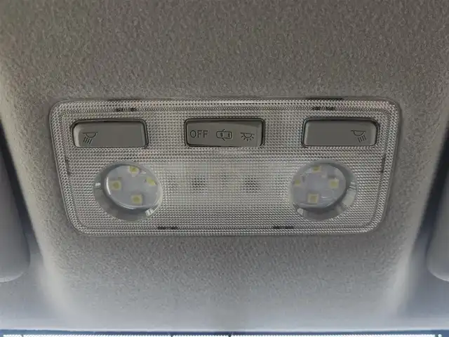 トヨタ アクア S 愛知県 2013(平25)年 5.1万km ライムホワイトパールクリスタルシャイン 純正ナビ/フルセグTV/（Bluetooth・CD・DVD）/バックカメラ/ETC/前席シートヒーター/ドライブレコーダー/LEDオートライト/コーナーポール