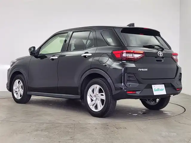 トヨタ ライズ G 愛知県 2023(令5)年 2.6万km ブラックマイカメタリック ワンオーナー/純正9型DA（フルセグ、Bluetooth、AppleCarplay）/ETC/Bカメラ/コーナーセンサー前後/衝突軽減ブレーキ/スマートキー/オートライト/LEDヘッドライト/純正フロアマット/純正16インチAW/スマートキー/Pスタート/オートライト/横滑り防止装置/取説、保証書