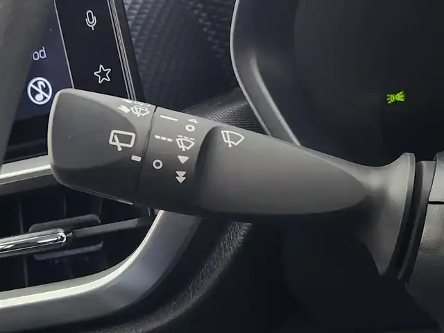 トヨタ ライズ G 愛知県 2023(令5)年 2.6万km ブラックマイカメタリック ワンオーナー/純正9型DA（フルセグ、Bluetooth、AppleCarplay）/ETC/Bカメラ/コーナーセンサー前後/衝突軽減ブレーキ/スマートキー/オートライト/LEDヘッドライト/純正フロアマット/純正16インチAW/スマートキー/Pスタート/オートライト/横滑り防止装置/取説、保証書