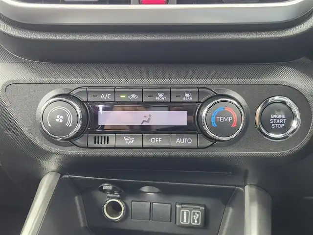 トヨタ ライズ G 愛知県 2023(令5)年 2.6万km ブラックマイカメタリック ワンオーナー/純正9型DA（フルセグ、Bluetooth、AppleCarplay）/ETC/Bカメラ/コーナーセンサー前後/衝突軽減ブレーキ/スマートキー/オートライト/LEDヘッドライト/純正フロアマット/純正16インチAW/スマートキー/Pスタート/オートライト/横滑り防止装置/取説、保証書