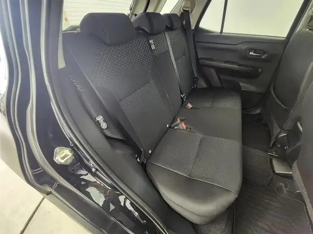 トヨタ ライズ G 愛知県 2023(令5)年 2.6万km ブラックマイカメタリック ワンオーナー/純正9型DA（フルセグ、Bluetooth、AppleCarplay）/ETC/Bカメラ/コーナーセンサー前後/衝突軽減ブレーキ/スマートキー/オートライト/LEDヘッドライト/純正フロアマット/純正16インチAW/スマートキー/Pスタート/オートライト/横滑り防止装置/取説、保証書