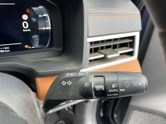 三菱 アウトランダー ＰＨＥＶ P 千葉県 2022(令4)年 2万km コスミックブルーマイカ 衝突軽減ブレーキ/全方位カメラ/マイパイロット/純正９インチナビ/フルセグＴＶ/ＢＯＳＥ/ＢＳＭ/プロジェクションイルミネーション/シートヒーター/ＬＥＤヘッドライト/純正２０インチＡＷ