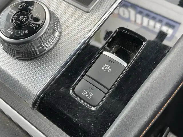 三菱 アウトランダー ＰＨＥＶ P 千葉県 2022(令4)年 2万km コスミックブルーマイカ 衝突軽減ブレーキ/全方位カメラ/マイパイロット/純正９インチナビ/フルセグＴＶ/ＢＯＳＥ/ＢＳＭ/プロジェクションイルミネーション/シートヒーター/ＬＥＤヘッドライト/純正２０インチＡＷ