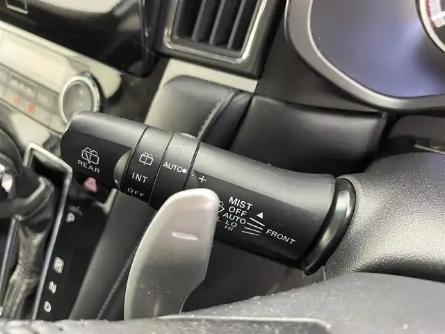 三菱 デリカＤ：５ P 富山県 2022(令4)年 3.3万km ホワイトダイヤモンド 4WD/社外9インチナビ【AVIC-RQ912】/(AM/FM/CD/DVD/SD/USB/BT)/フルセグTV/アラウンドビューモニター/両側パワースライドドア/アダプティブクルーズコントロール/衝突被害軽減ブレーキ/レーンキープアシスト/ブラインドスポットモニター/オートマチックハイビーム/LEDヘッドライト/電動リアゲート/レザーシート/前席シートヒーター/運転席パワーシート/ステアリングヒーター/パドルシフト/ETC/純正フロアマット/スマートキー/プッシュスタート/社外16インチAW/ドアバイザー