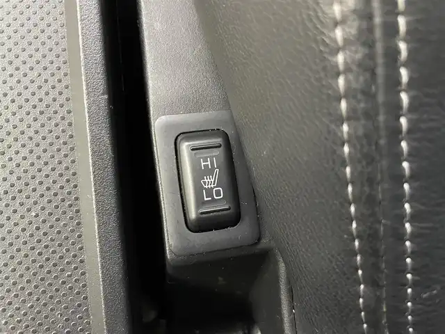 三菱 デリカＤ：５ P 富山県 2022(令4)年 3.3万km ホワイトダイヤモンド 4WD/社外9インチナビ【AVIC-RQ912】/(AM/FM/CD/DVD/SD/USB/BT)/フルセグTV/アラウンドビューモニター/両側パワースライドドア/アダプティブクルーズコントロール/衝突被害軽減ブレーキ/レーンキープアシスト/ブラインドスポットモニター/オートマチックハイビーム/LEDヘッドライト/電動リアゲート/レザーシート/前席シートヒーター/運転席パワーシート/ステアリングヒーター/パドルシフト/ETC/純正フロアマット/スマートキー/プッシュスタート/社外16インチAW/ドアバイザー