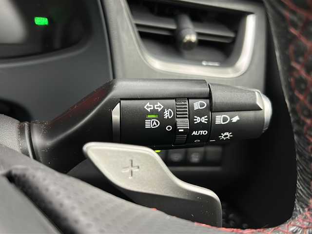 レクサス ＵＸ 200 Fスポーツ 宮城県 2018(平30)年 4.6万km セレスティアルブルーガラスフレーク 禁煙車/サンルーフ/マークレビンソン/赤レザーシート/Lexus Safety System＋		/・プリクラッシュセーフティ/・レーントレーシングアシスト/・ITS Connect/・レーダークルーズコントロール		/・オートマチックハイビーム	/・ロードサインアシスト/ヘッドアップディスプレイ/ブラインドスポットモニター/純正ナビ/・CD.DVD.BT.USB.AUX/フルセグTV/アラウンドビューモニター/パワーシート(D.N)/シートメモリー(D)/シートヒーター(D.N)/エアーシート(D.N)/ステアリングヒーター/ステアリングスイッチ/パドルシフト/ドライブレコーダー(F.R)/ビルトインETC2.0/LEDヘッドライト