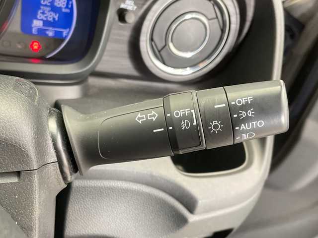 ホンダ Ｎ ＯＮＥ プレミアム 栃木県 2018(平30)年 2.2万km ミッドナイトブルービームM 純正ナビ/(CD/DVD/ワンセグTV/Bluetooth/SD/AUX//USB/ipod)/バックカメラ/ビルトインETC/ハーフレザーシート/禁煙車/オートライト/HIDヘッドライト/横滑り防止装置/スマートキー/プッシュスタート/アイドリングストップ/ウィンアーミラー/純正14インチアルミホイール/純正フロアマット