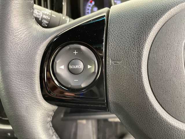 ホンダ Ｎ ＯＮＥ プレミアム 栃木県 2018(平30)年 2.2万km ミッドナイトブルービームM 純正ナビ/(CD/DVD/ワンセグTV/Bluetooth/SD/AUX//USB/ipod)/バックカメラ/ビルトインETC/ハーフレザーシート/禁煙車/オートライト/HIDヘッドライト/横滑り防止装置/スマートキー/プッシュスタート/アイドリングストップ/ウィンアーミラー/純正14インチアルミホイール/純正フロアマット