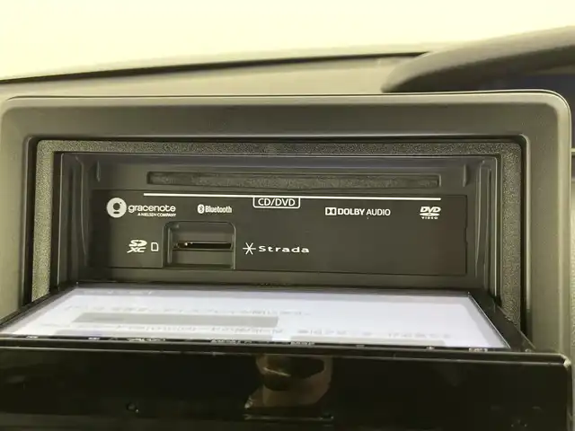 ホンダ Ｎ ＢＯＸ カスタム G L ホンダセンシング 千葉県 2020(令2)年 0.5万km シャイニンググレーM 禁煙車/衝突軽減ブレーキ/・ホンダセンシング/・先行車発進お知らせ/・路外逸脱警報装置/・レーンキープアシスト/片側パワースライドドア/社外７インチメモリナビ/・型番：CN-RE06D/・CD/DVD/Bluetooth/フルセグTV/・バックカメラ/・ビルトインETC/DNシートヒーター/ステアリングスイッチ/純正フロアマット/純正１４インチAW/オートライト/・シーケンシャルウインカー/・LEDヘッドライト/・LEDフォグランプ