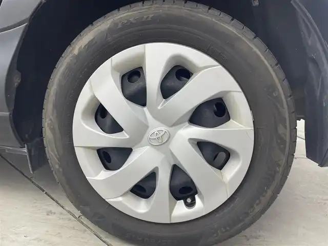 トヨタ シエンタ G 愛知県 2016(平28)年 3万km ブラックマイカ 純正ナビ/（ＣＤ・ＤＶＤ・Ｂｌｕｅｔｏｏｔｈ・フルセグＴＶ・ＡＭ・ＦＭ・ＨＤＤ）/両側パワースライドドア/バックカメラ/前後ドライブレコーダー/ビルトインＥＴＣ/盗難防止装置/レーンキープアシスト/横滑り防止装置/コーナーセンサー/アイドリングストップ/純正フロアマット/3列シート/ウォークスルー/キセノンオートライト/スマートキー